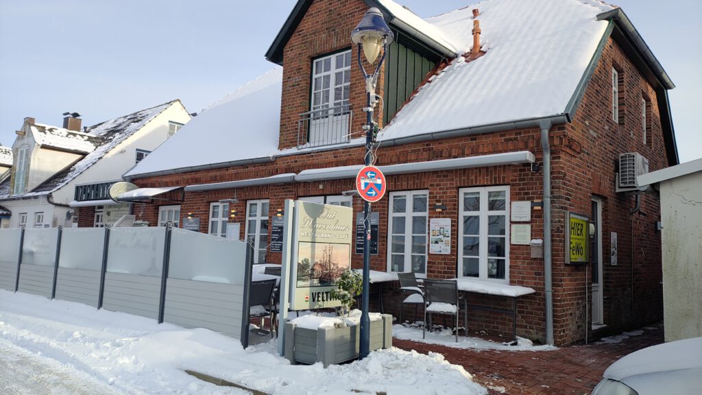 Dat Havenhuus im Winter