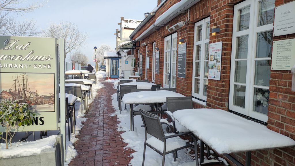 Dat Havenhuus im Winter